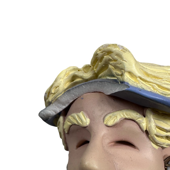 Diana Manning Family of Friends Lady Tennis Player Shelf Sitters Limited Edition - Picture 8 of 9